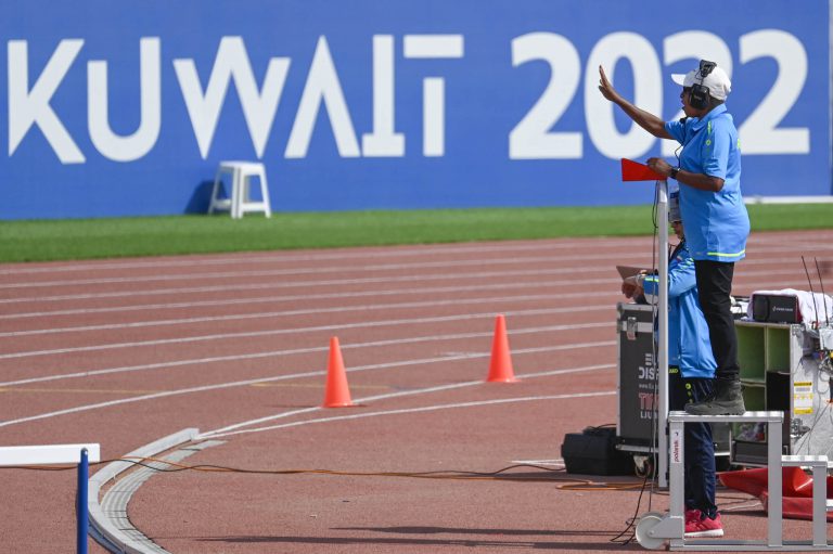 1.-110-m-hurdles-decathlon-6-of-10_EK11072_Web-Res-768x511
