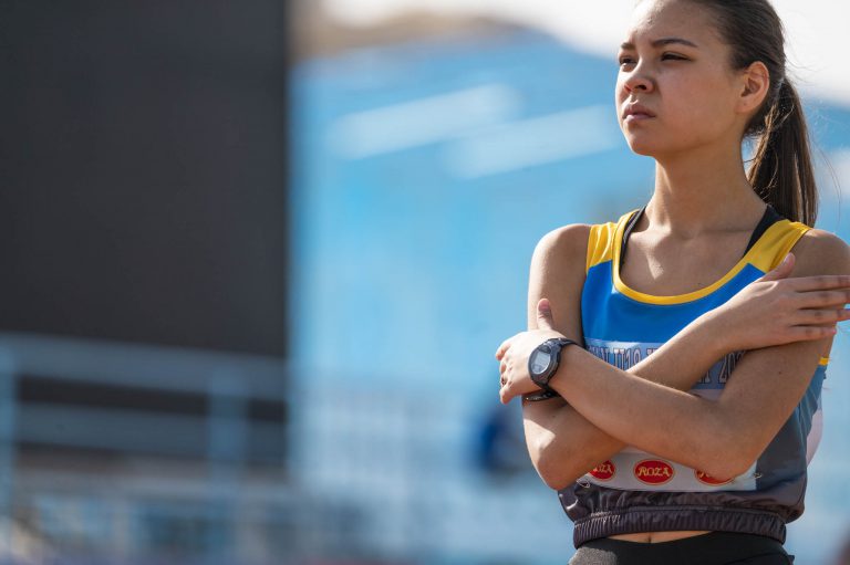 1.-5000m-Girls-Race-Walk-FINAL_EK19290_Web-Res-1-768x511