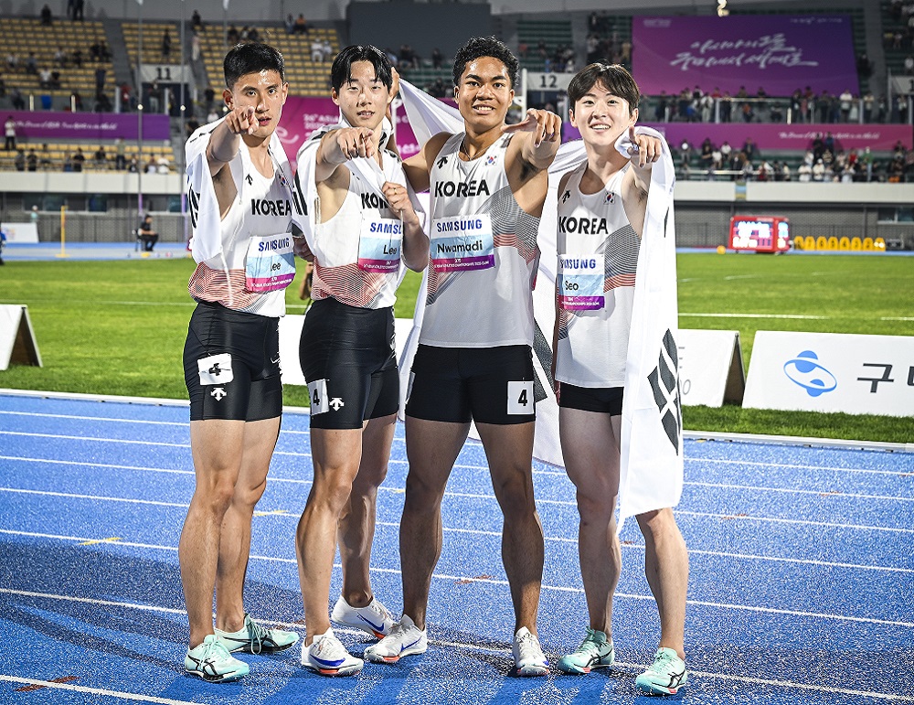 1_511 4_100m Relay Men FINAL_EK2_9257