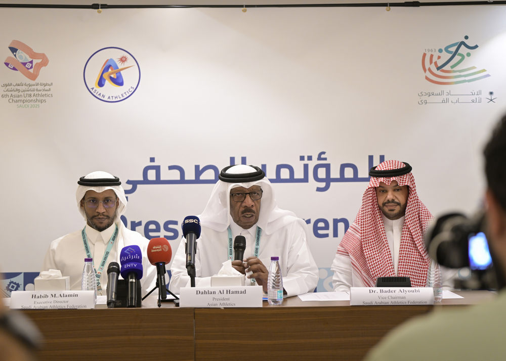 Press Conf-01